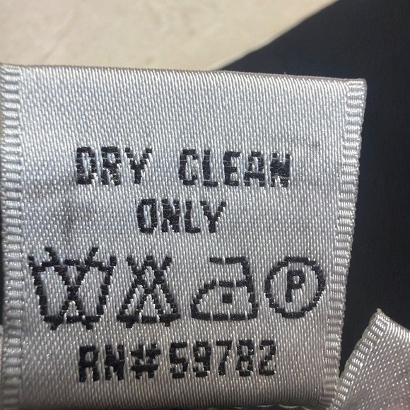 Adriana Papel Evening, Silk Chiffon Black and Cream Dress, size 10p - Picture 7 of 7